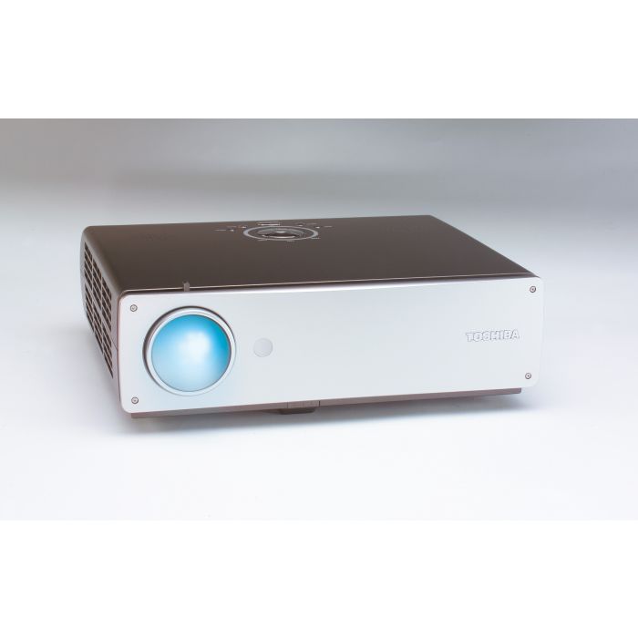 Toshiba TDP-T80, Beamer, 107475, by Toshiba Toshiba TDP-T80, Beamer, 107475, by Toshiba